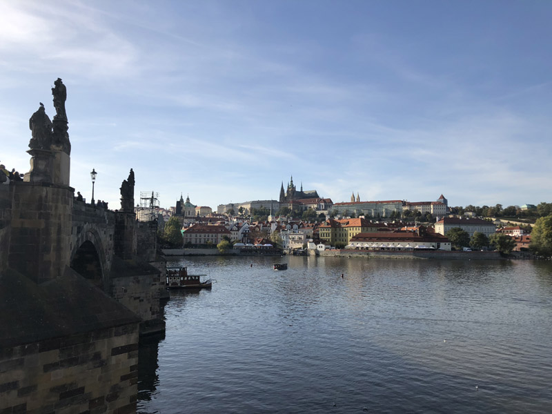 블타바 강 위의 광장 ‘카를교Charles Bridge = 체코/프라하